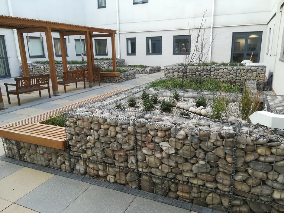 Basildon Hospital Rain Garden (for further information on this case study please refer to the Technical Guidance document page 110)